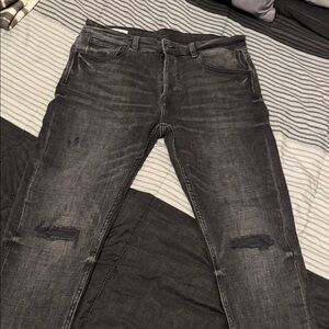 Zara Men's Distressed Gray Jeans